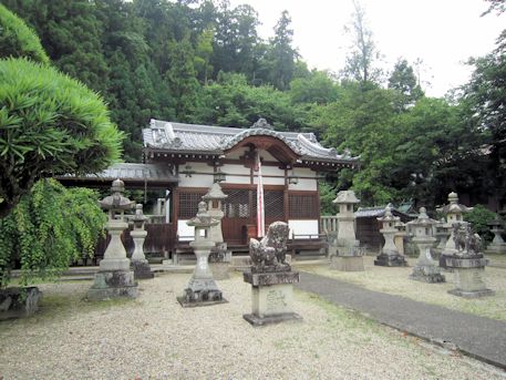 十二柱神社拝殿