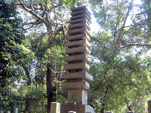 十三重石塔　談山神社