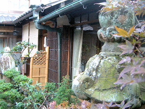 中庭風景　奈良の旅館大正楼