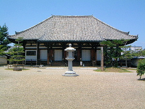 法華寺の本堂